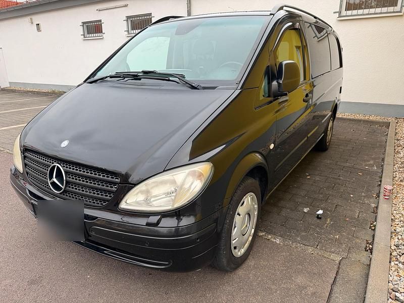 Schwarz Gebraucht 2008 Mercedes Vito Van | 5.900 € (Superpreis) - Bild 1/4