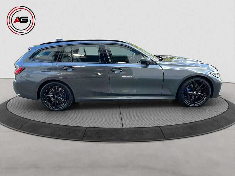 Gebraucht BMW 340 374 PS (275 kW) 2021 Mineralgrau Kombi