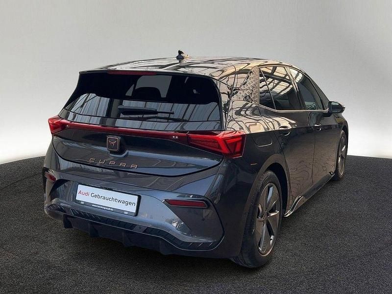 Gebraucht Cupra Born 150 kW (204 PS) 2022 Quasargrau Kleinwagen
