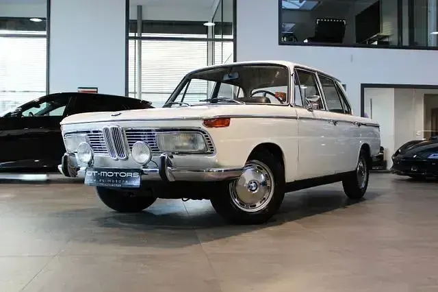 Second-hand BMW New Class 101 CP (74 kW) 1971 Alb Berlinǎ