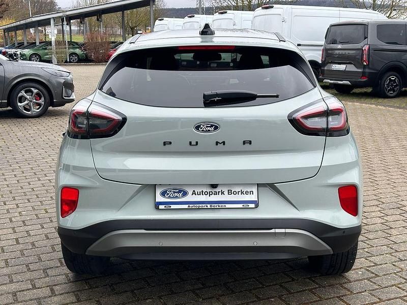 Gebraucht Ford Puma Titanium 155 PS (114 kW) 2024 Grau SUV