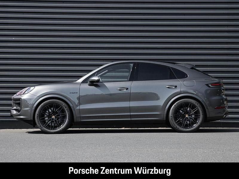 Gebraucht Porsche Cayenne 470 PS (345 kW) 2025 Grau SUV