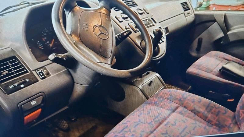 Gebraucht Mercedes Vito 143 PS (105 kW) 1998 Blau Van