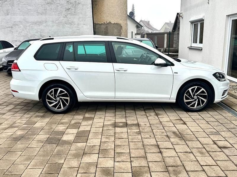 Gebraucht VW Golf VII Join 116 PS (85 kW) 2019 Weiß Kombi