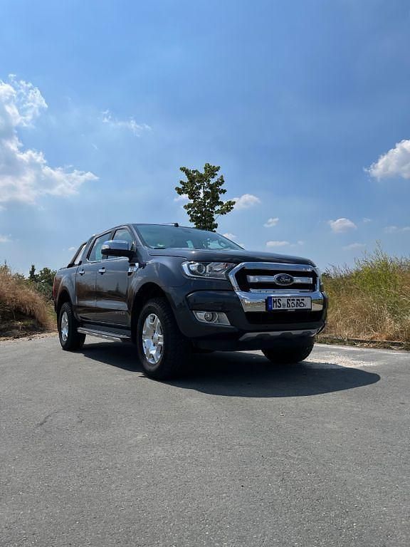 Gebraucht Ford Ranger Limited 200 PS (147 kW) 2016 Grau Pickup