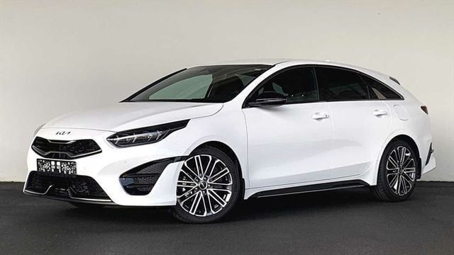 Gebraucht Kia ProCeed GT-Line 140 PS (102 kW) 2024 Weiß Kleinwagen