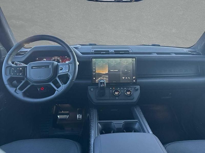 Gebraucht Land Rover Defender 643 PS (472 kW) 2025 Narvik black SUV