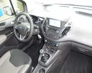 Gebraucht Ford Tourneo Courier Titanium 101 PS (74 kW) 2019 Van / Kleinbus