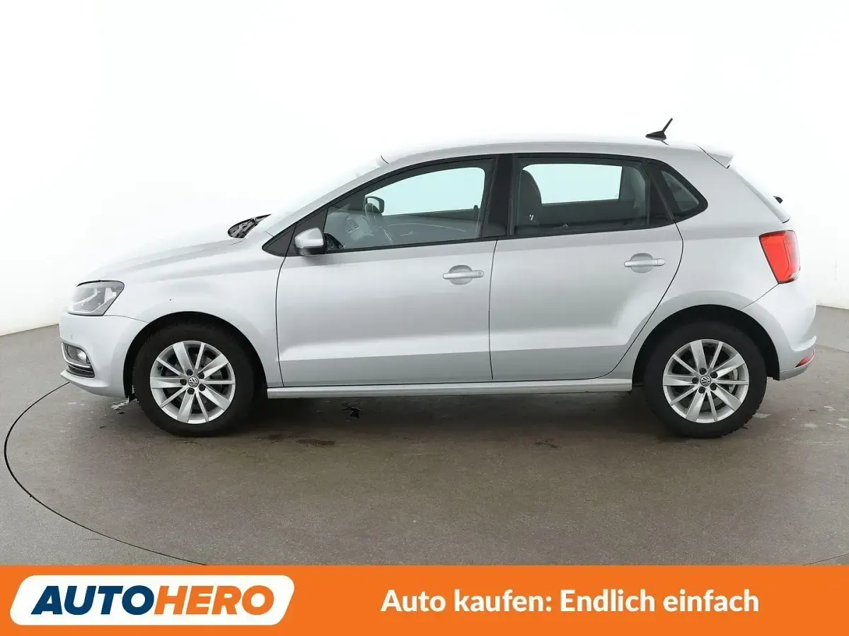 Gebraucht VW Polo Comfortline 90 PS (66 kW) 2016 Grau Kleinwagen