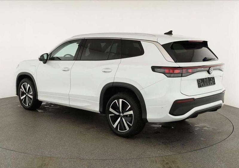 Neu VW Tayron Life 204 PS (150 kW) 2025 Oryxweiß perlmutteffekt SUV