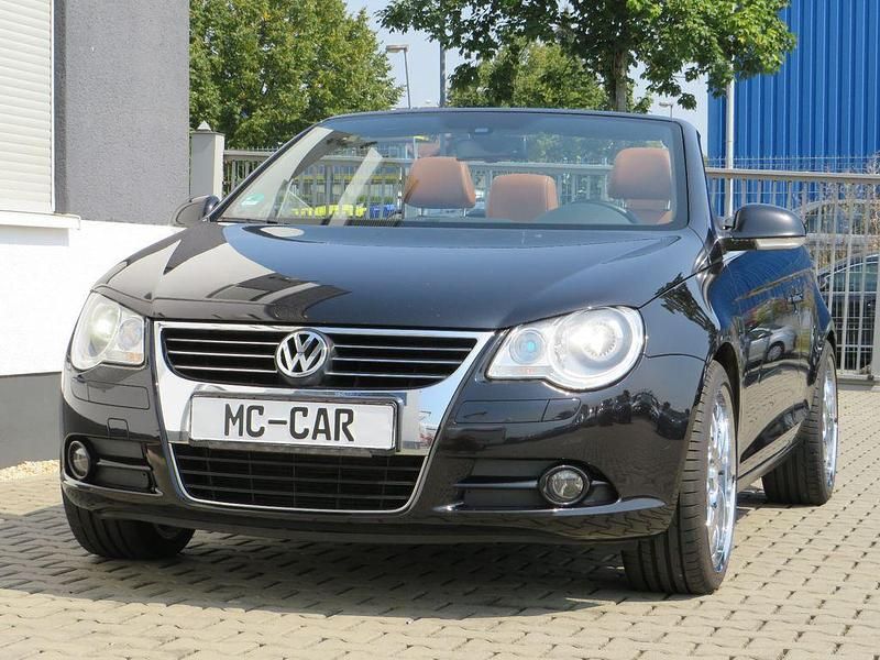 Schwarz Gebraucht 2009 VW Eos Edition Cabrio | 3.990 € (Fairer Preis) - Bild 1/4
