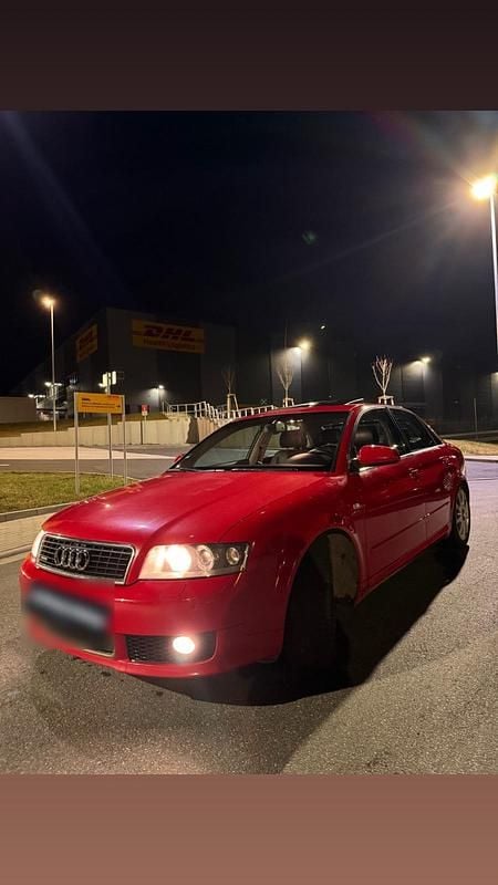 Gebraucht Audi A4 220 PS (161 kW) 2004 Rot Limousine
