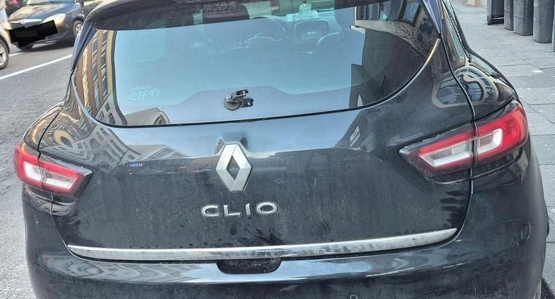 Gebraucht Renault Clio IV LIMITED 90 PS (66 kW) 2017 Schwarz Kleinwagen