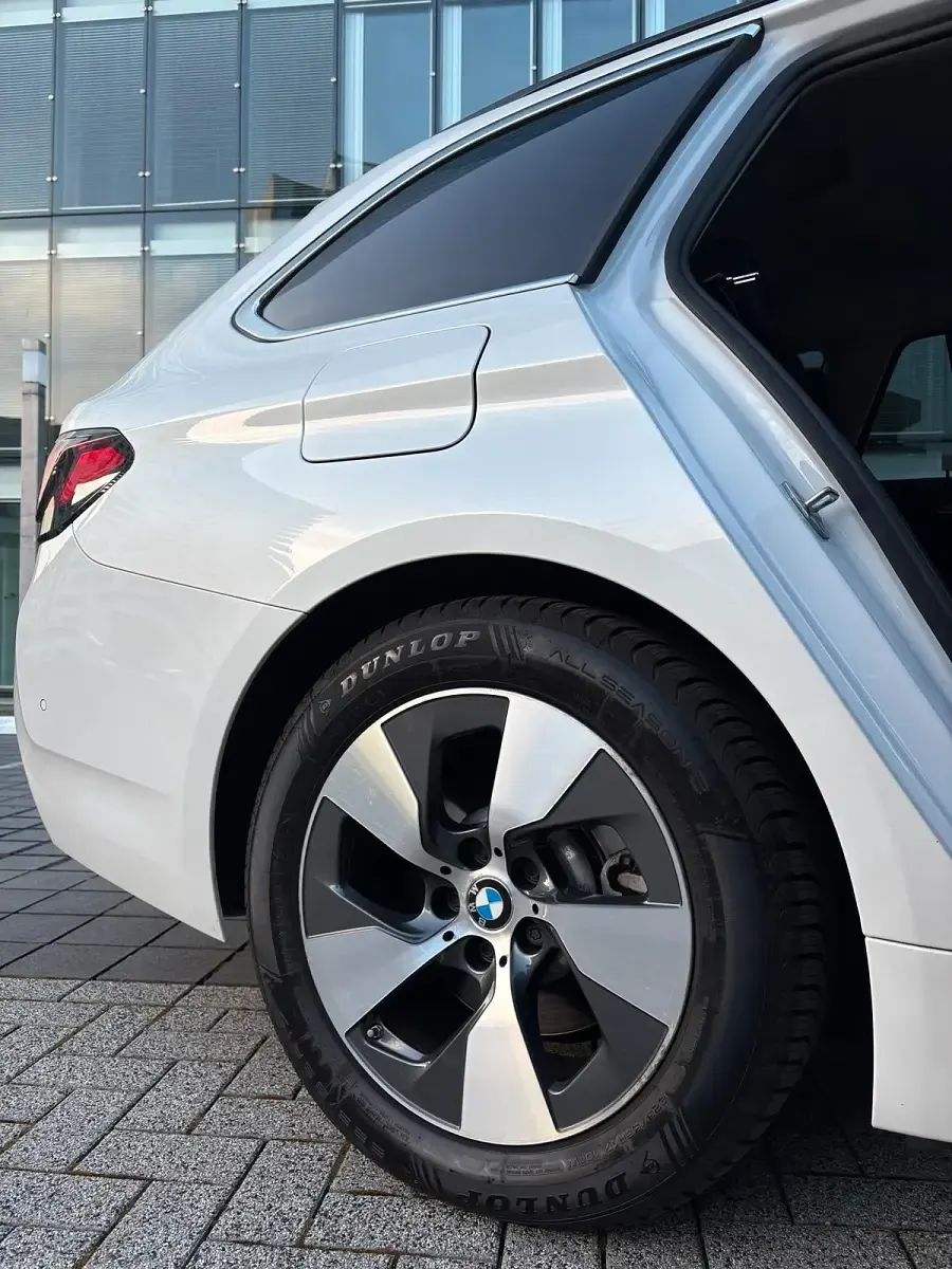 Gebraucht BMW 520 190 PS (139 kW) 2020 Weiß Kombi