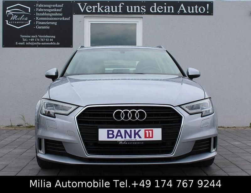 Silber Gebraucht 2017 Audi A3 Sport Limousine | 12.990 € (Fairer Preis) - Bild 1/4