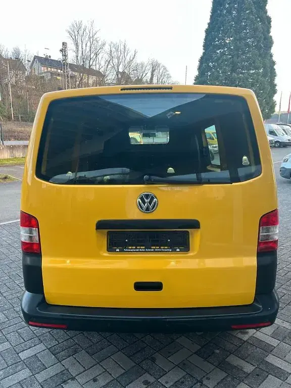 Usata VW Transporter 84 CV (61 kW) 2013 Giallo Furgone