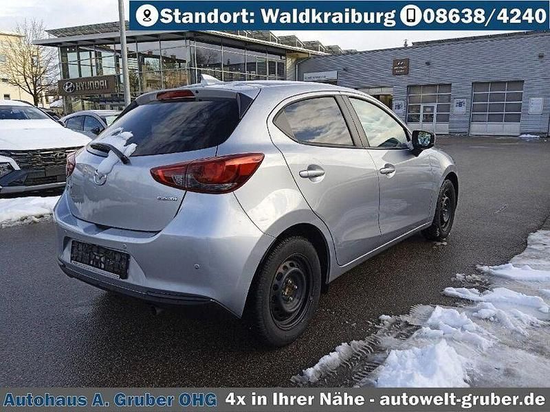 Gebraucht Mazda 2 90 PS (66 kW) 2021 Silber