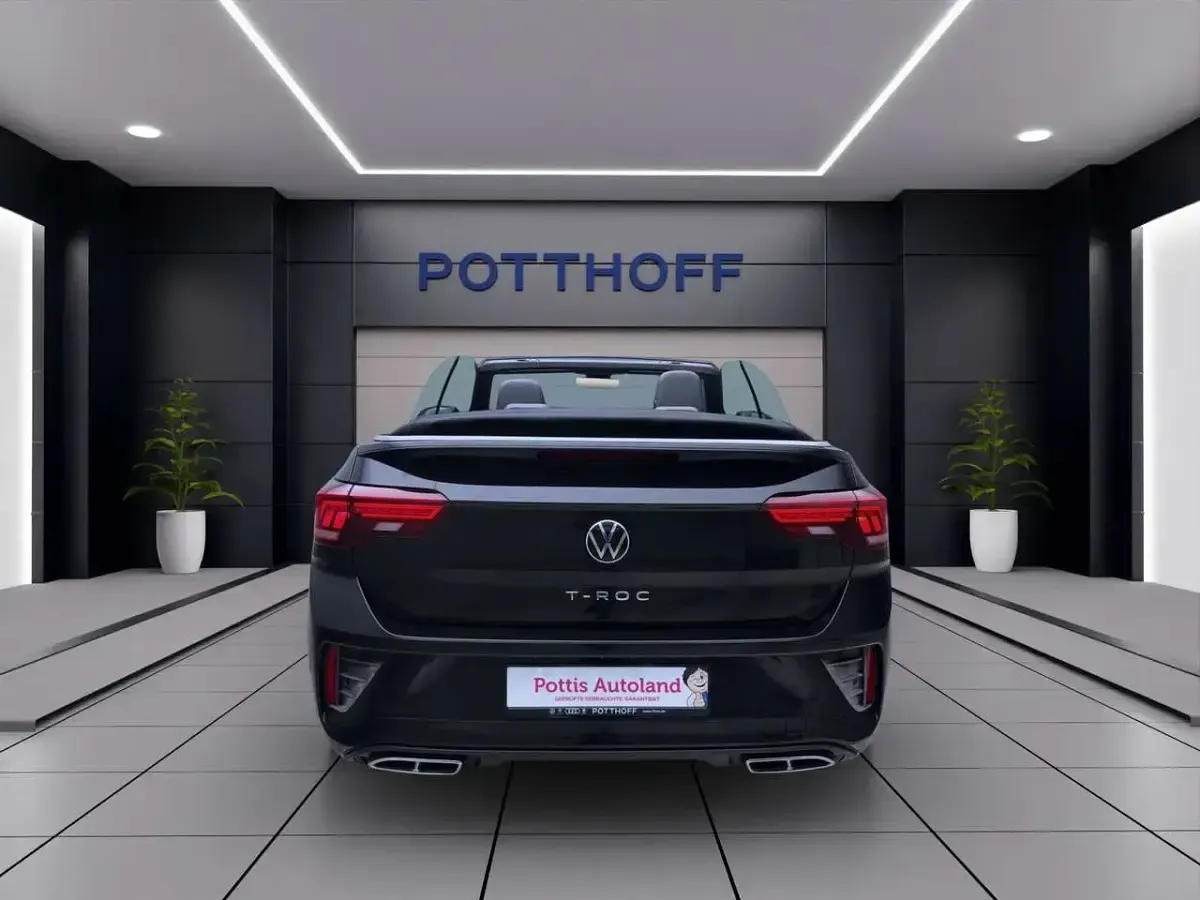 Gebraucht VW T-Roc R-line 150 PS (110 kW) 2022 Deep black perleffekt SUV
