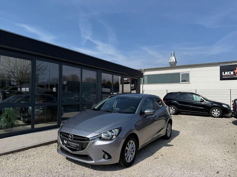 Gebraucht Mazda 2 75 PS (55 kW) 2016 Silber Limousine