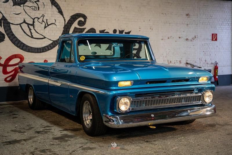Blau Gebraucht 1964 Chevrolet C10 Abholung | 48.500 € - Bild 1/4