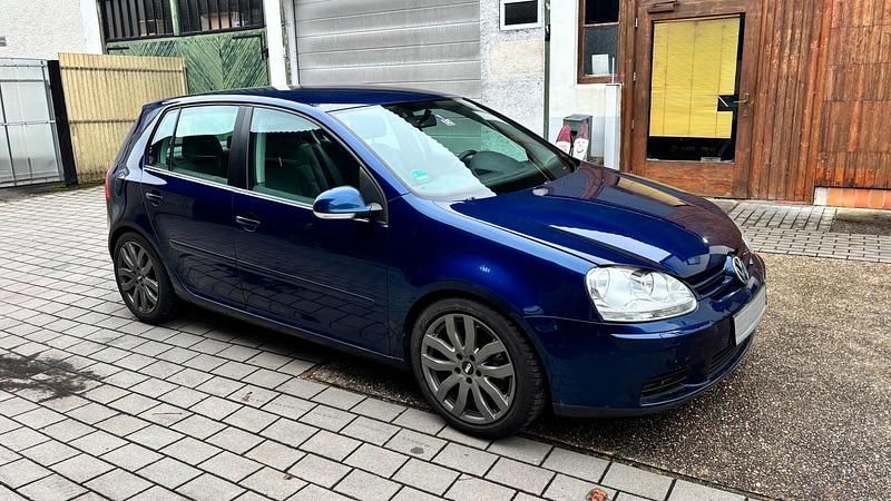 Gebraucht VW Golf IV 140 PS (102 kW) 2005 Blau Limousine