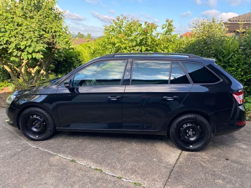 Schwarz Gebraucht 2019 Skoda Fabia Ambition Kombi | 9.000 € (Guter Preis) - Bild 1/4