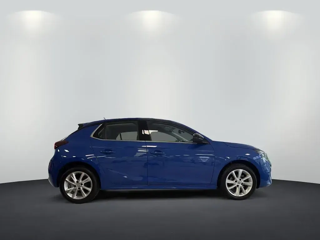 Używany Opel Corsa Elegance 75 KM (55 kW) 2023 Niebieski Hatchback