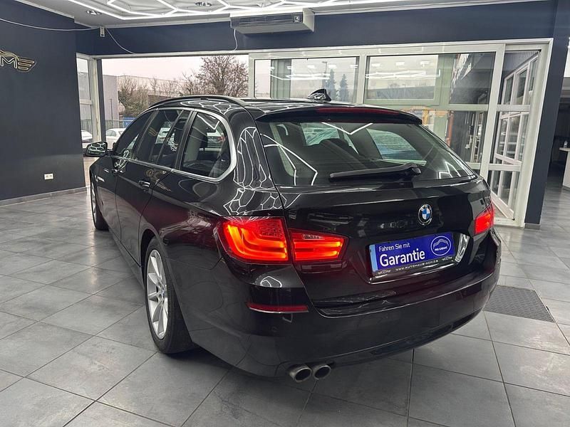 Gebraucht BMW 520 184 PS (135 kW) 2013 Schwarz Kleinwagen