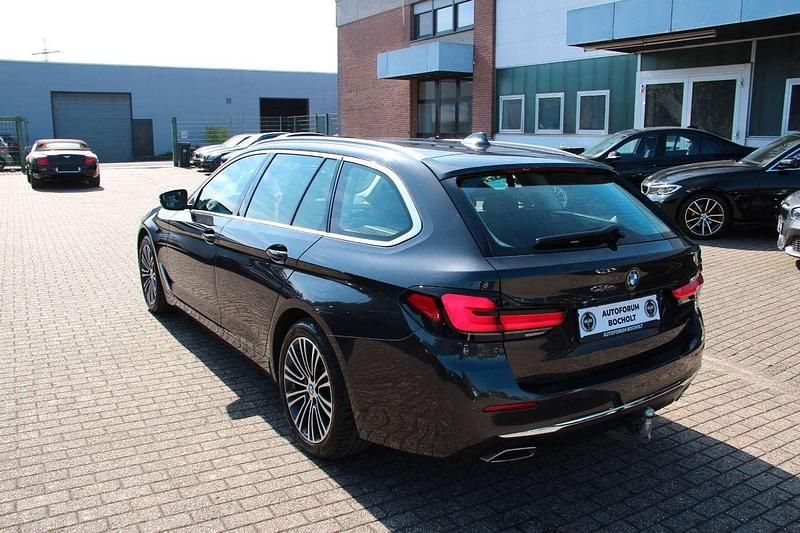 Gebraucht BMW 520 Luxury Line 184 PS (135 kW) 2021 Grau Limousine