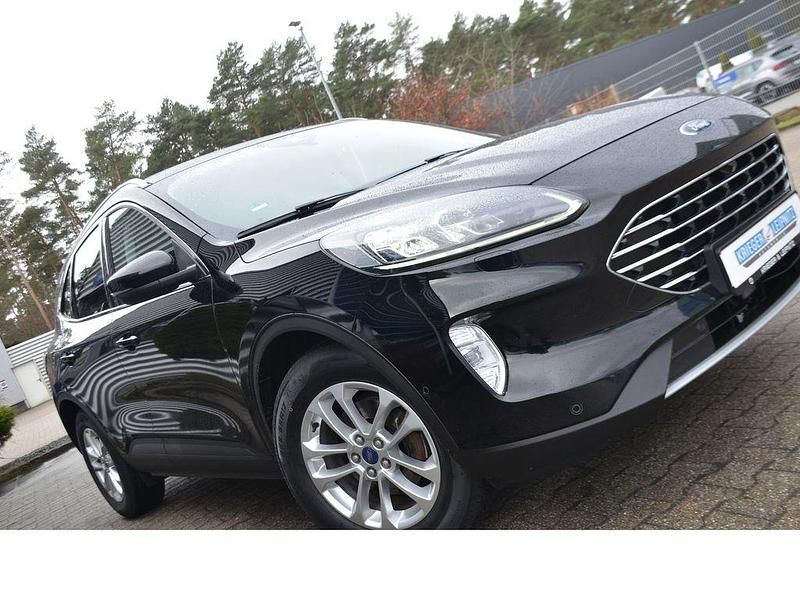 Gebraucht Ford Kuga Titanium 190 PS (139 kW) 2020 Schwarz SUV