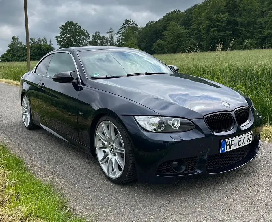 Gebraucht BMW 325 Performance 218 PS (160 kW) 2009 Blau Cabrio