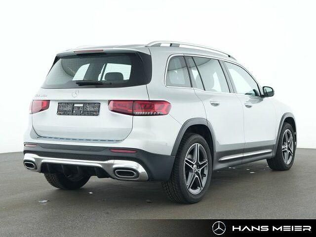 Gebraucht Mercedes GLB180 AMG 116 PS (85 kW) 2023 Iridiumsilber SUV
