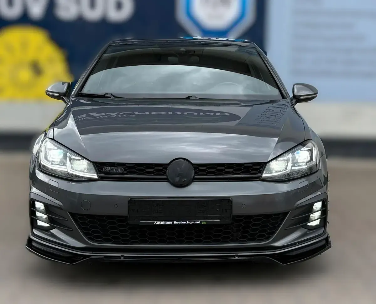 Gebraucht VW Golf VII GTD 184 PS (135 kW) 2018 Grau Limousine