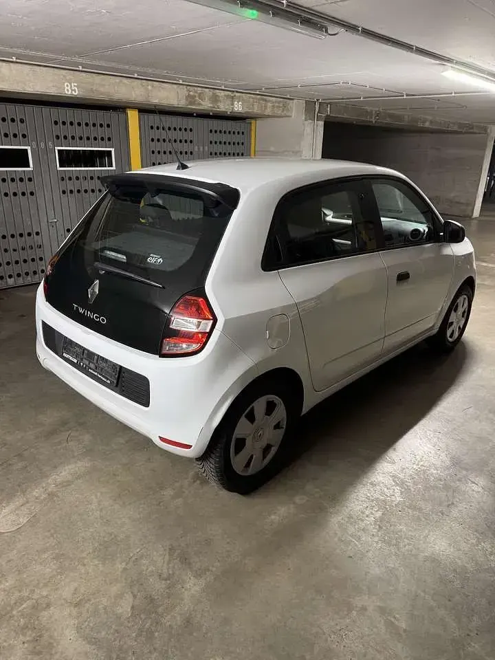 Gebraucht Renault Twingo Life 71 PS (52 kW) 2018 Weiß Kleinwagen