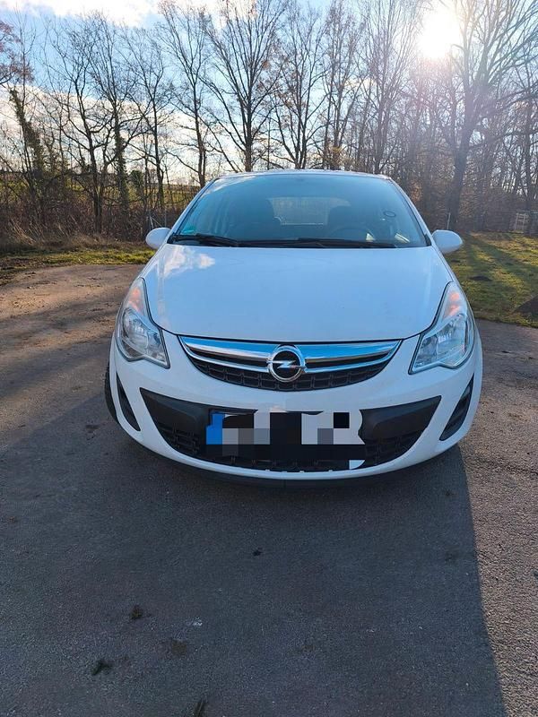 Gebraucht Opel Corsa Edition 69 PS (50 kW) 2011 Weiß Kleinwagen
