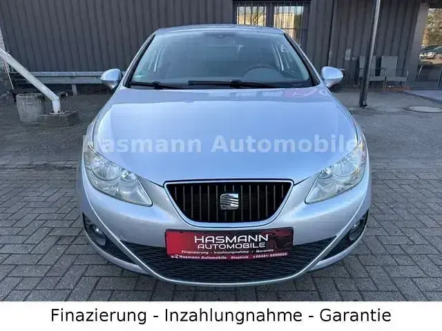 Używany Seat Ibiza SC 86 KM (63 kW) 2011 Szary Hatchback