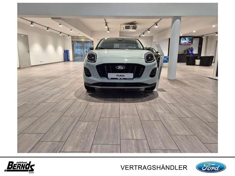Neu Ford Puma Titanium 125 PS (91 kW) 2025 Grau SUV