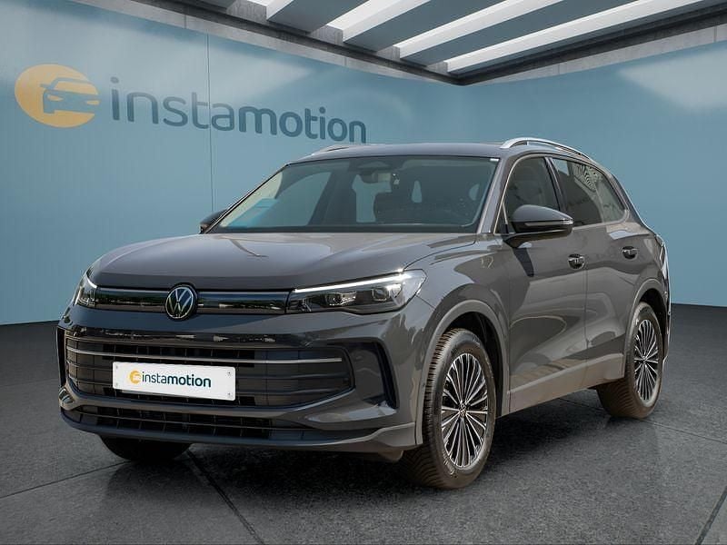 Grau Gebraucht 2024 VW Tiguan SUV | 35.249 € (Guter Preis) - Bild 1/4