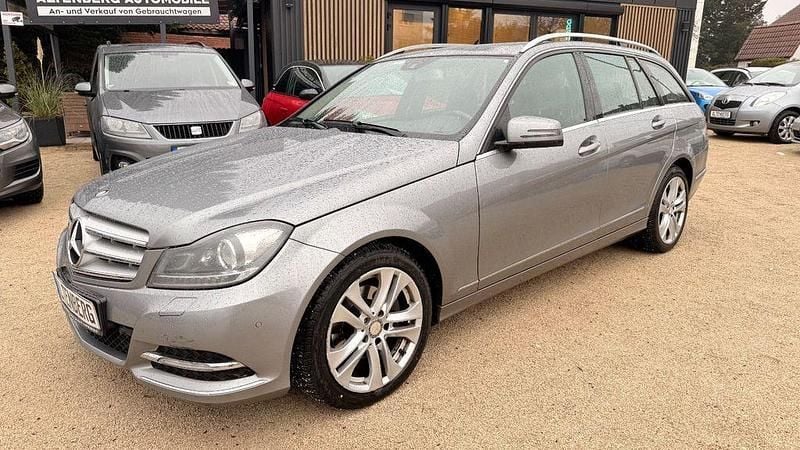 Grau Gebraucht 2012 Mercedes C220 Avantgarde Kombi | 5.399 € (Guter Preis) - Bild 1/4