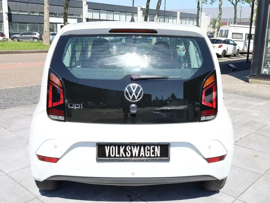 Brugt VW up! 65 HK (47 kW) 2022 Hvid Hatchback