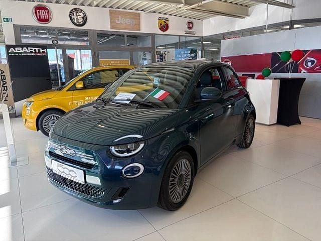 Neu Fiat 500 65 PS (47 kW) 2026 Grün Limousine