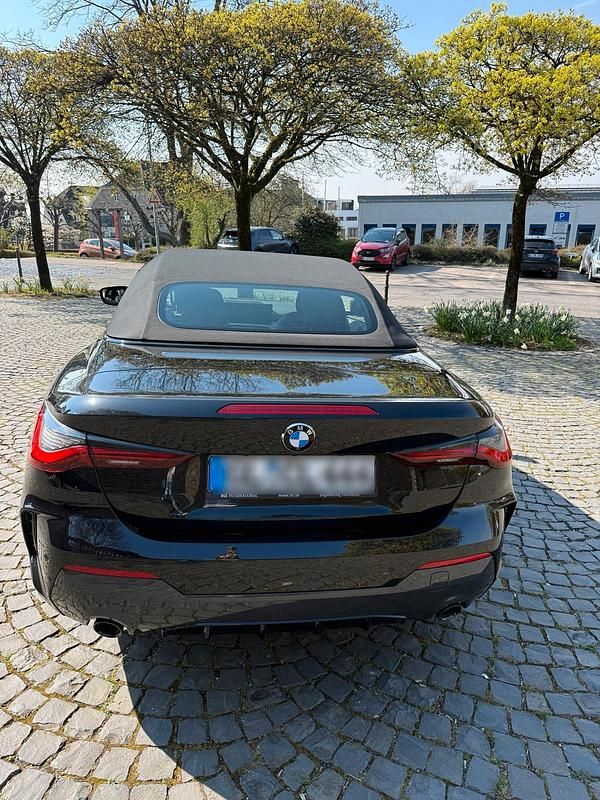 Gebraucht BMW 420 184 PS (135 kW) 2023 Schwarz Cabrio