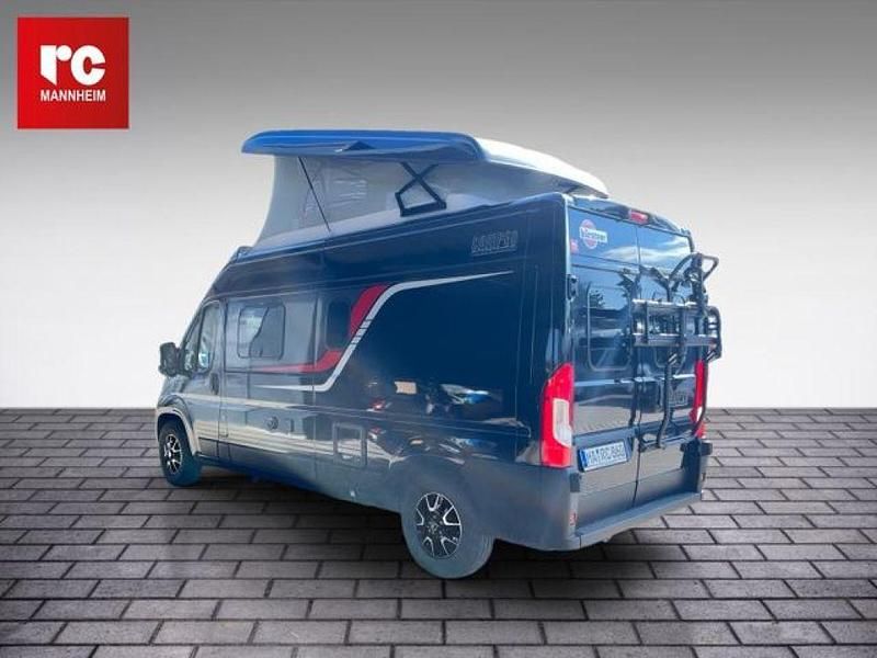 Gebraucht Buerstner Campeo 140 PS (102 kW) 2025 Schwarz met. (metallic) Van