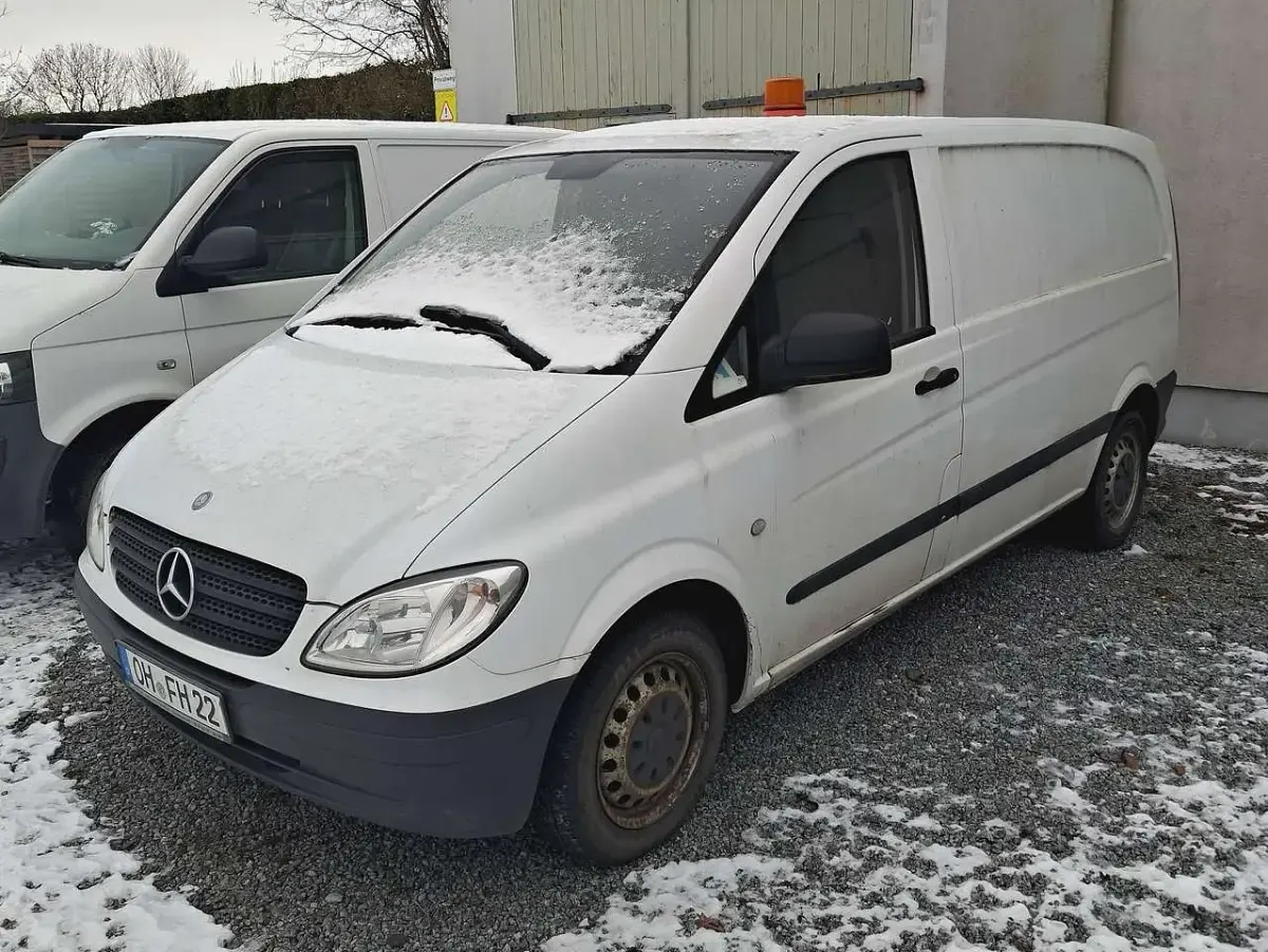Gebraucht Mercedes Vito 95 PS (69 kW) 2010 Weiß Van