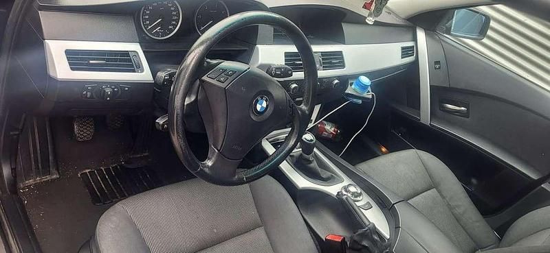 Gebraucht BMW 525 177 PS (130 kW) 2005 Kombi