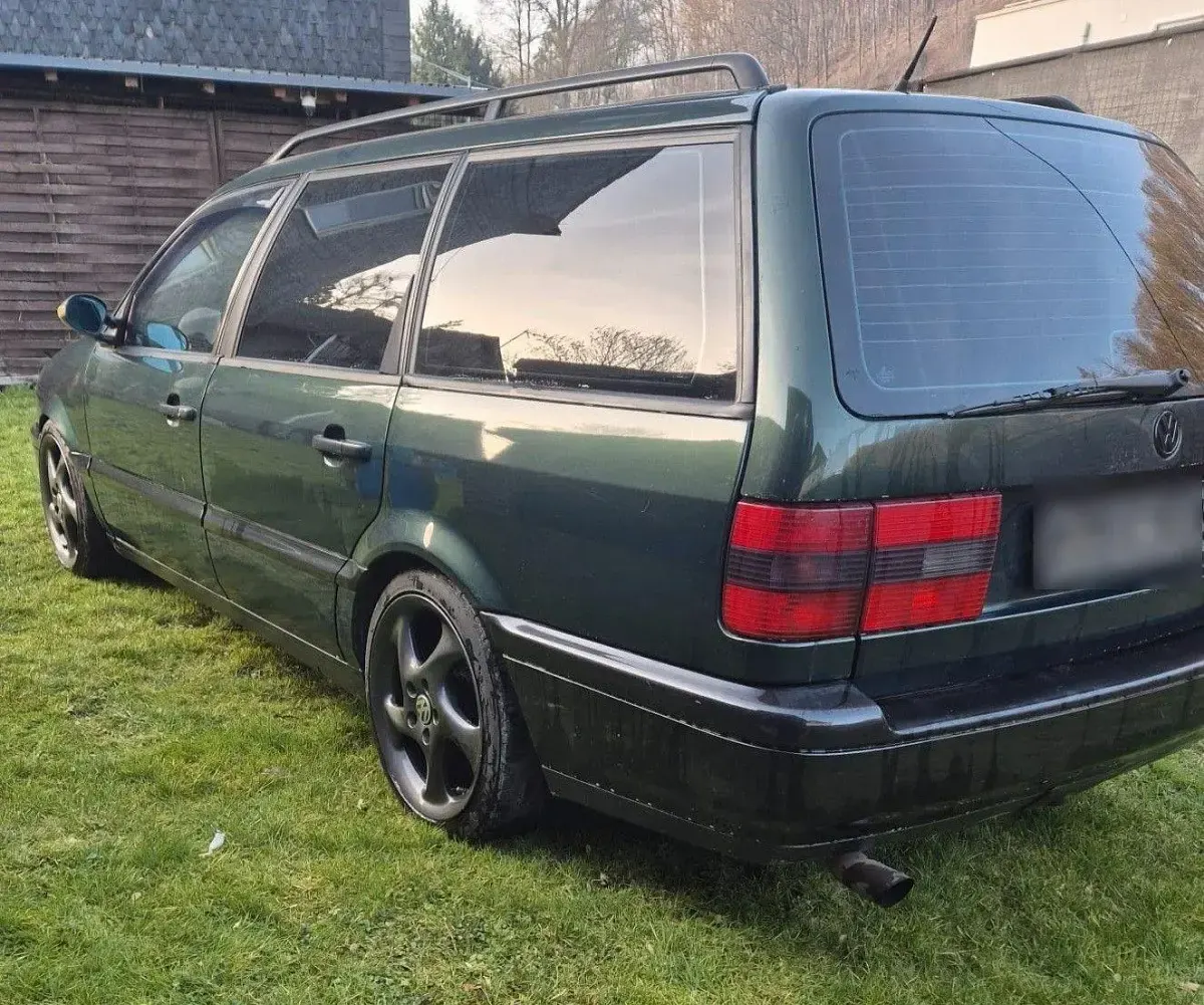 Gebraucht VW Passat Exclusive 174 PS (127 kW) 1996 Grün Kombi