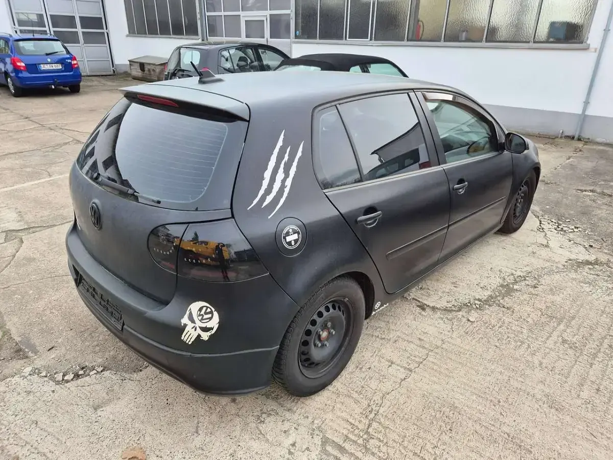 Gebraucht VW Golf V Trendline 105 PS (77 kW) 2007 Shadow blue metallic Limousine