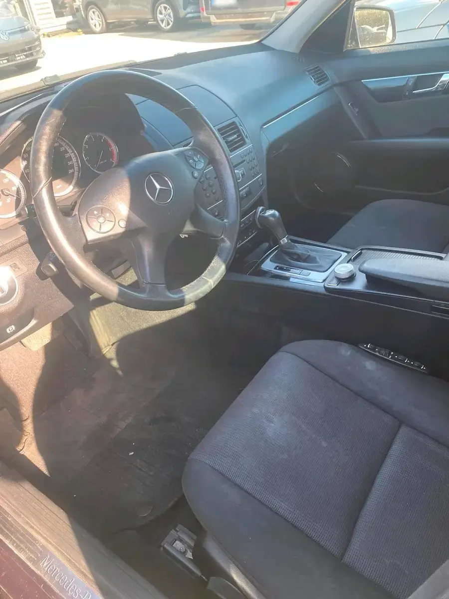 Gebraucht Mercedes C220 170 PS (125 kW) 2011 Blau Kombi