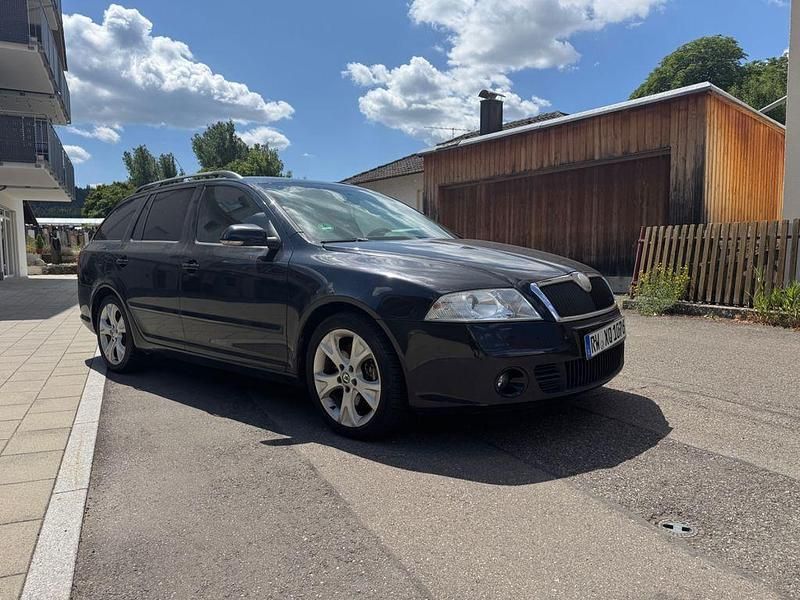 Schwarz Gebraucht 2008 Skoda Octavia RS Kombi | 4.800 € (Etwas zu teuer) - Bild 1/4
