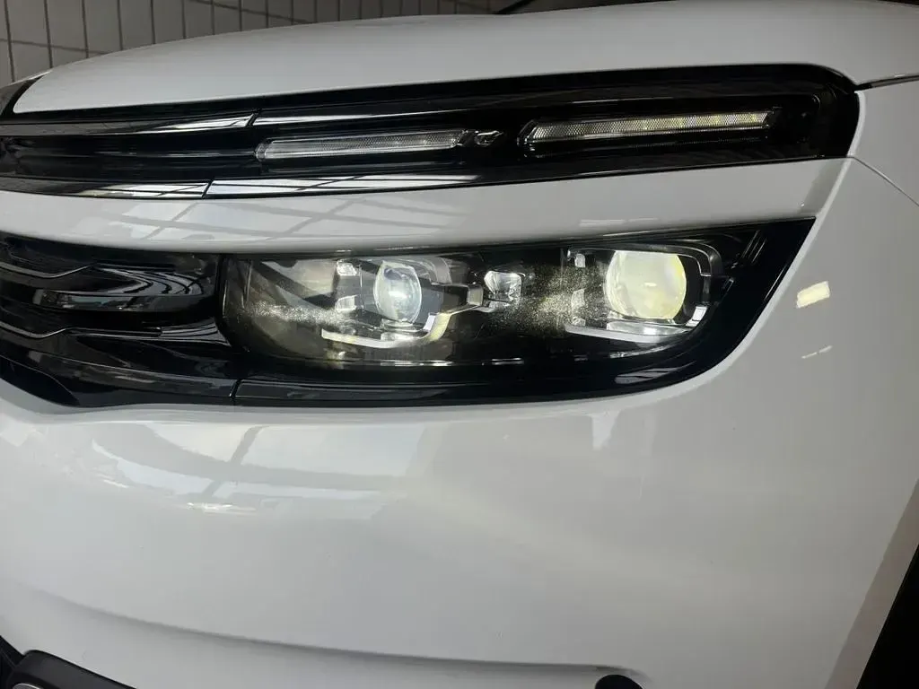 Gebraucht Citroën C5 Aircross Shine 224 PS (164 kW) 2022 Weiß SUV